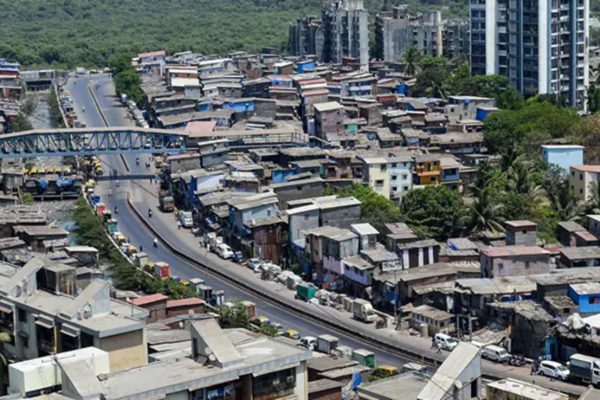 0f2qfsl8 Dharavi 625x300 17 June 24.jpg