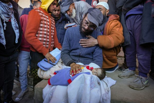 Ap24364426706706 1735485631.jpg