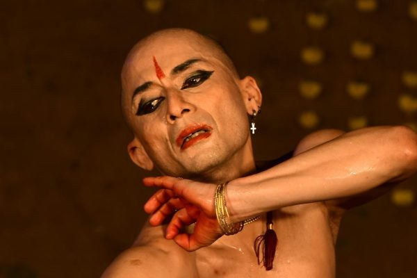 Mavin Khoo Bharatanatyam 10.jpg