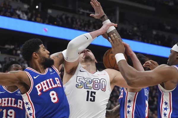 76ers Nuggets Basketball 84325.jpg