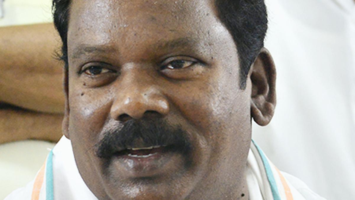 Img Selvaperunthagai Tnc 2 1 8udr3t5a.jpg