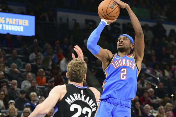 Jazz Thunder Basketball 56812.jpg