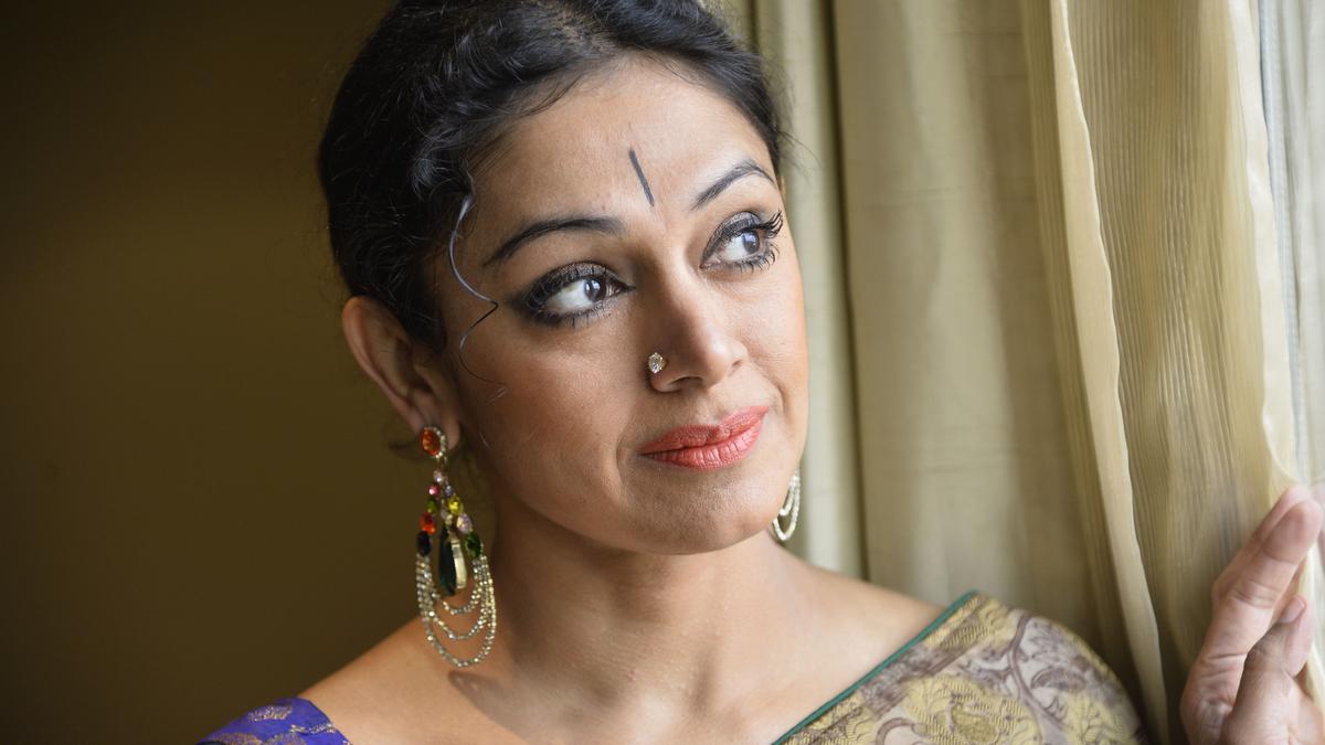 Shobana 03.jpg