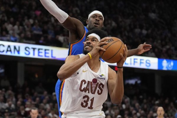 Thunder Cavaliers Basketball 62627.jpg