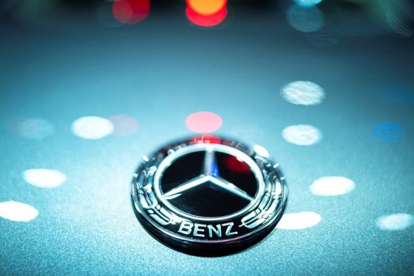 Mercedes Benz Reuters 1649423044677.jpg