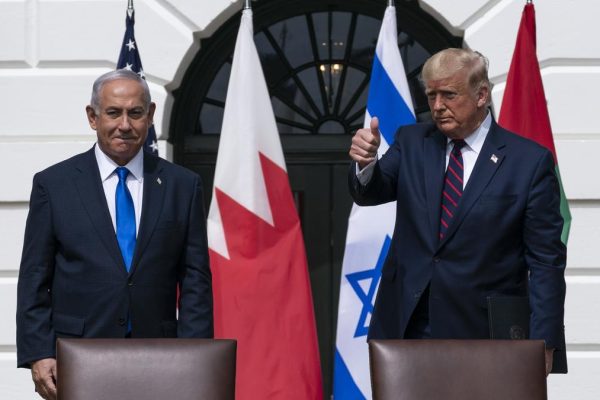 Trump Netanyahu 41416.jpg