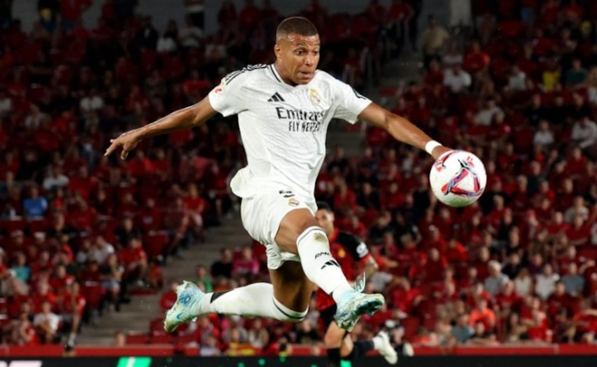 B9cl29f Kylian Mbappe Real Madrid 625x300 01 February 25.jpg