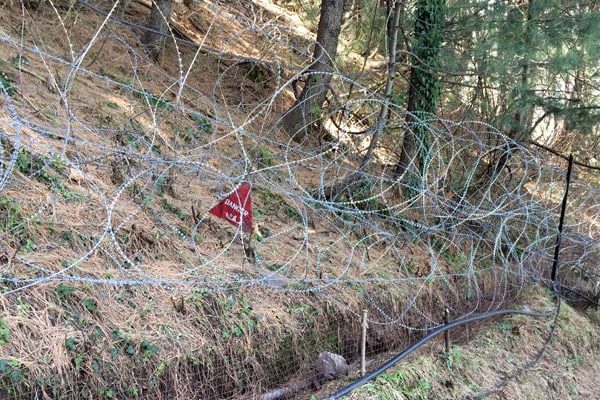 Line Of Control 650x400 51491983602.jpg