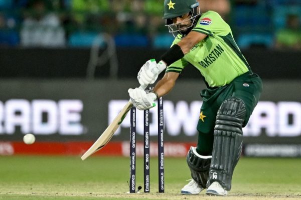 Ls13cu0g Babar Azam 625x300 20 February 25.jpg