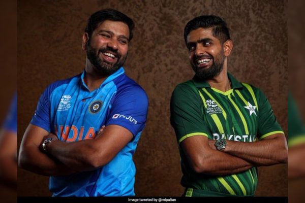 Njd7qls Rohit Sharma Babar Azam Twitter 625x300 15 October 22.jpg