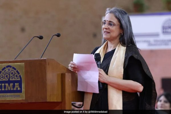 Iqovmohg Madhabi Puri Buch 625x300 02 April 24.jpeg