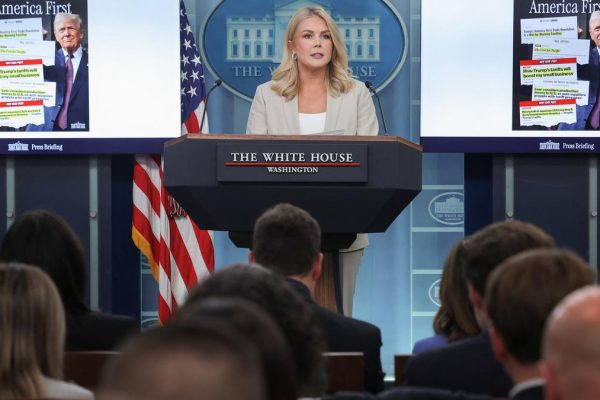 2025 04 01t162149z 437191392 Rc24pdaw798l Rtrmadp 3 Usa Trump.jpg