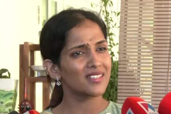 3j0lj67k n ramachandran daughter 625x300 25 april 25.jpg