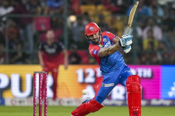 Pti04 10 2025 000407a.jpg