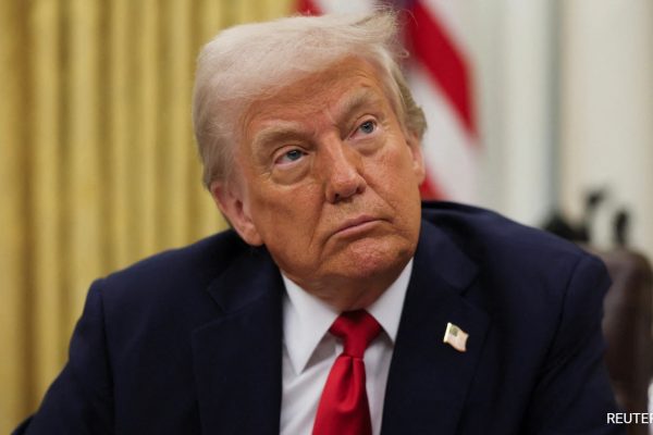 Jh91u7s8 Donald Trump Reuters 625x300 06 April 25.jpeg