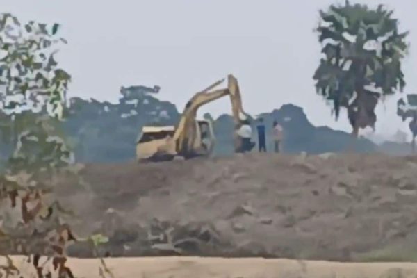 Replshc4 Bangladesh Embankment 625x300 20 April 25.jpg