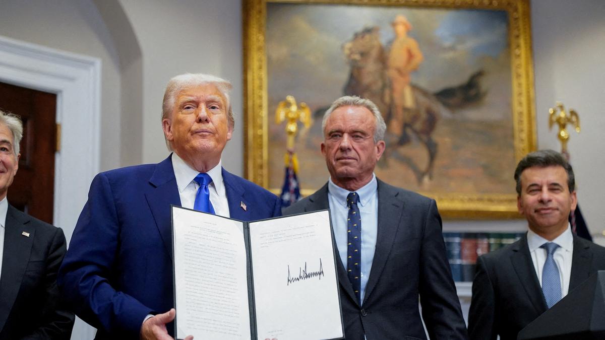 2025 05 13t183416z 1885910924 rc2fgeardtal rtrmadp 3 usa trump pharmaceuticals prices.jpg