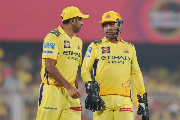 2b5poqbg ashwin and dhoni bcci 625x300 15 april 25.jpg