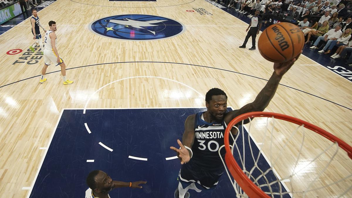 Warriors timberwolves basketball 83367.jpg