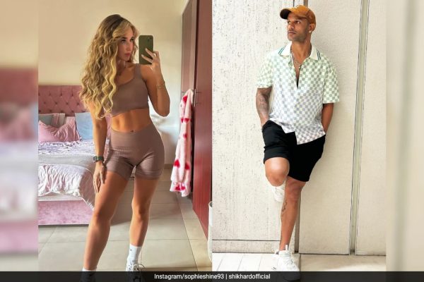 H5ipjd5k dhawan and sophie insta 625x300 03 may 25.jpeg