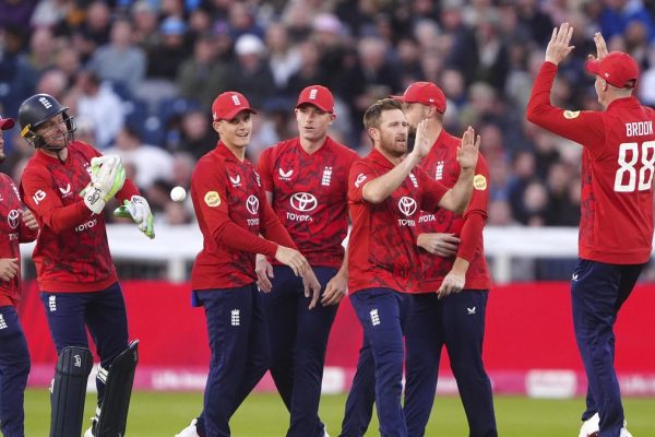 Britain cricket t20 35225.jpg