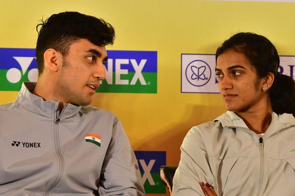 Img th08badminton 2 1 pvde896s.jpg