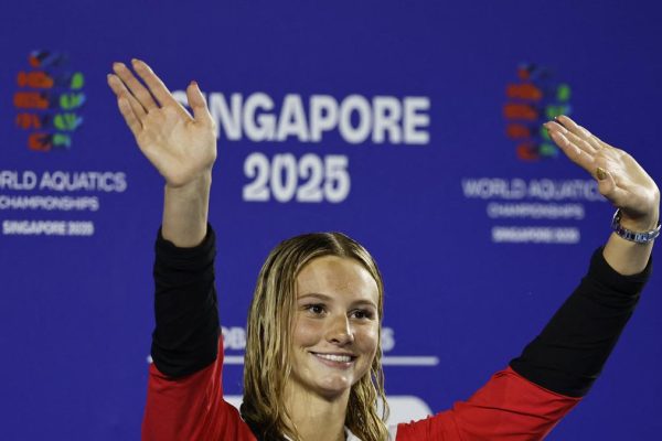 2025 07 27t122833z 718048385 up1el7r0ynkir rtrmadp 3 swimming world.jpg