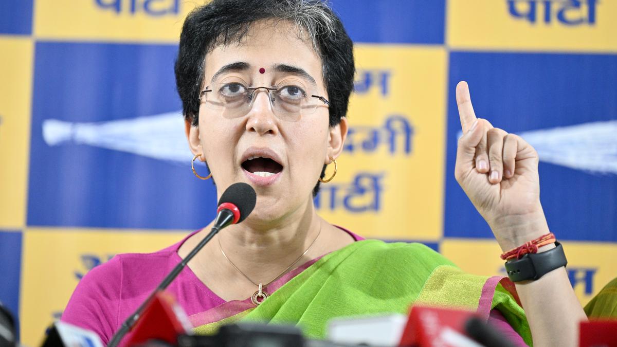 Atishi20pc201.jpg