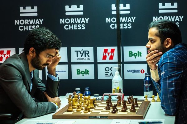 Img th04 gukesh erigaisi 2 1 e6ef4rbf.jpg