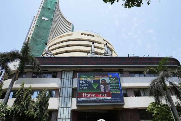 India economy 71324.jpg