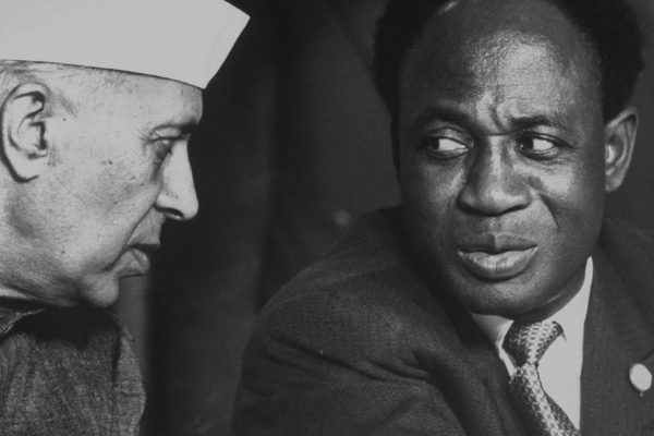 Nkrumah nehru.jpg