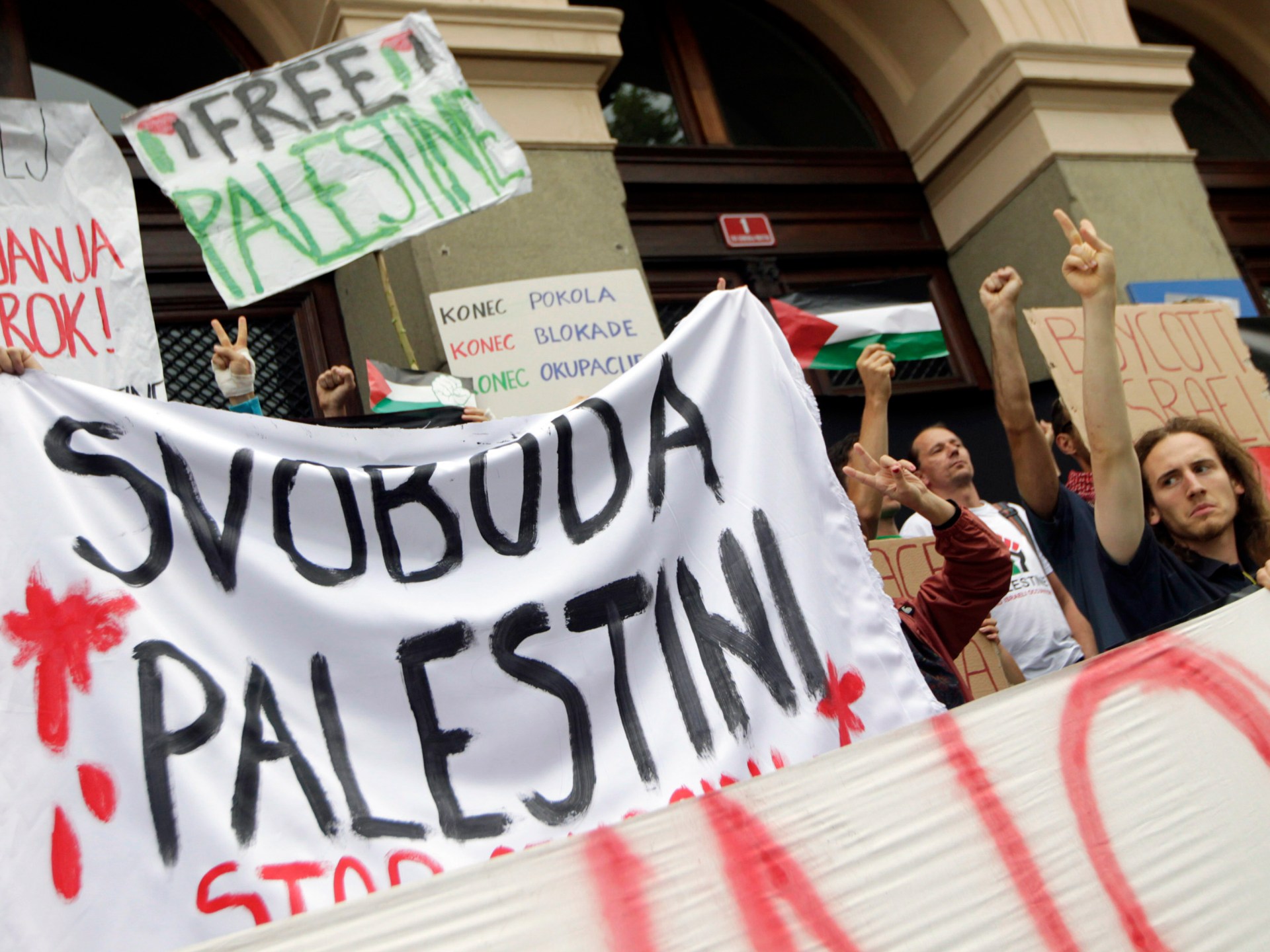 2014 07 30t120000z 770623320 gm1ea7v0amg01 rtrmadp 3 mideast gaza slovenia protests 1716896453.jpg