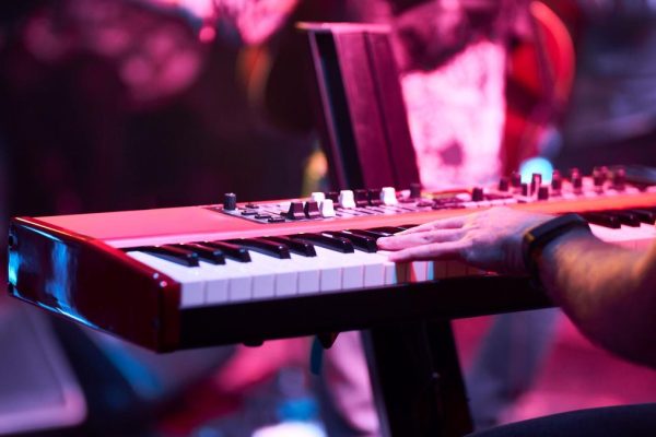 05fr keyboard20istock 1207522788.jpg