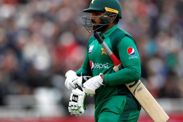 1756790647 2019 05 17t150901z 732371578 rc12f211c070 rtrmadp 3 cricket odi eng pak.jpg