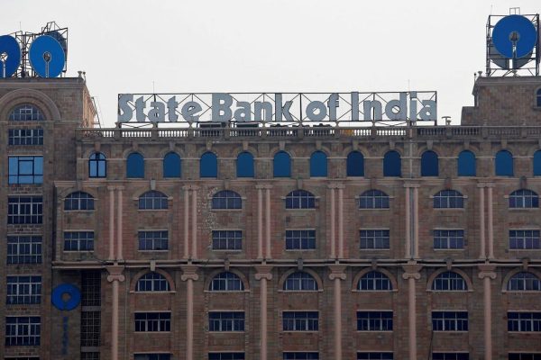 2025 09 02t033147z 718567532 rc2ejga0f9ak rtrmadp 3 india debt dollar bonds state bank india.jpg