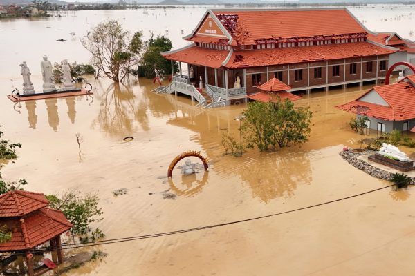 Afp 20250930 777u7ke v1 highres vietnamweatherenvironmentclimate 1759212373.jpg