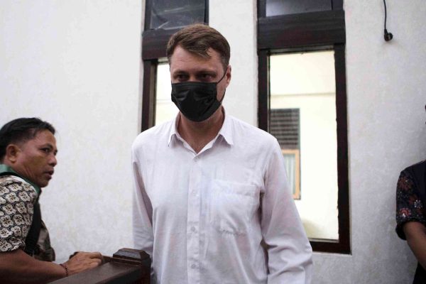 Ap25261396500299 1758260503.jpg