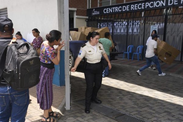 Guatemala us deportation flights 86744.jpg