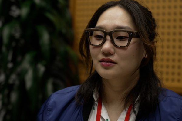 Verge meta rayban display stills 13.jpg