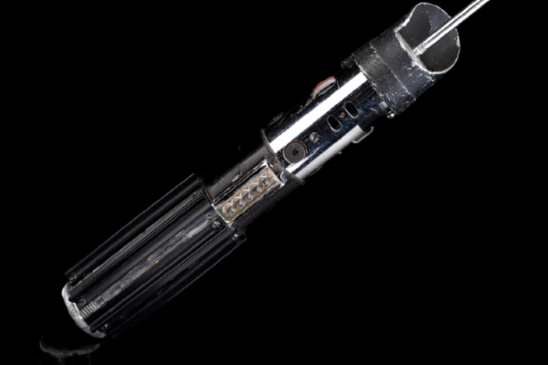 Darth vader lightsaber.png