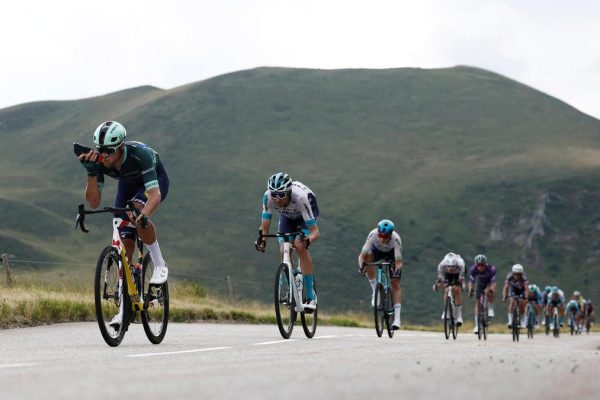 2025 07 14t165710z 1878511302 up1el7e19lo1b rtrmadp 3 cycling france.jpg