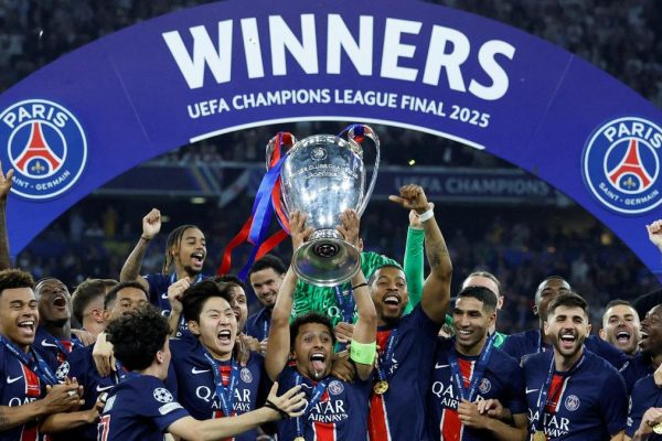 2025 10 28t135054z 1042118545 rc2btea7zxyu rtrmadp 3 soccer france psg.jpg