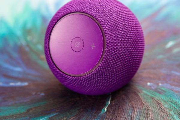 258034 echo dot max 2025 jtuohy 0011.jpg