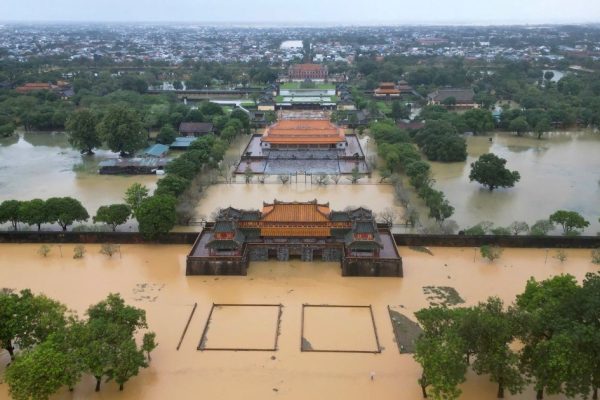 Afp 20251028 82888zv v3 midres topshotvietnamclimateweatherrain 1761654907.jpg