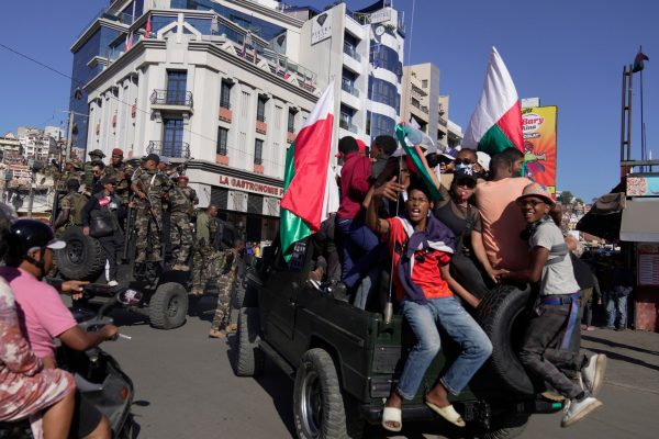 Ap25287518287411 1760530078.jpg