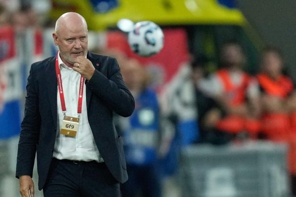 Soccer czech coach 84380.jpg