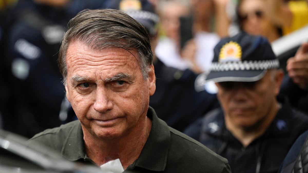 2025 10 13t172817z 1284236251 rc2trgan2yc4 rtrmadp 3 brazil bolsonaro.jpg