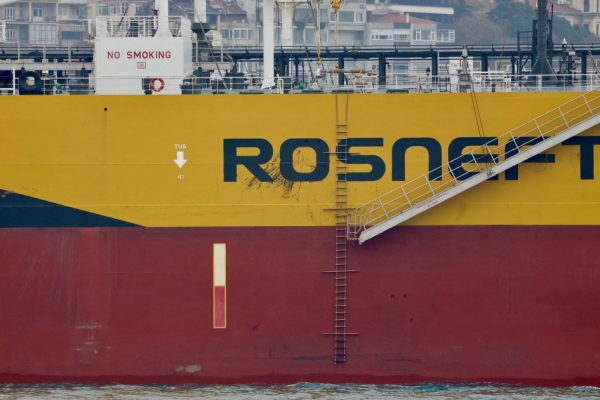 2025 10 15t155706z 948933989 rc27eba2g9o4 rtrmadp 3 britain russia sanctions 1761181127 1764206627.j.jpeg