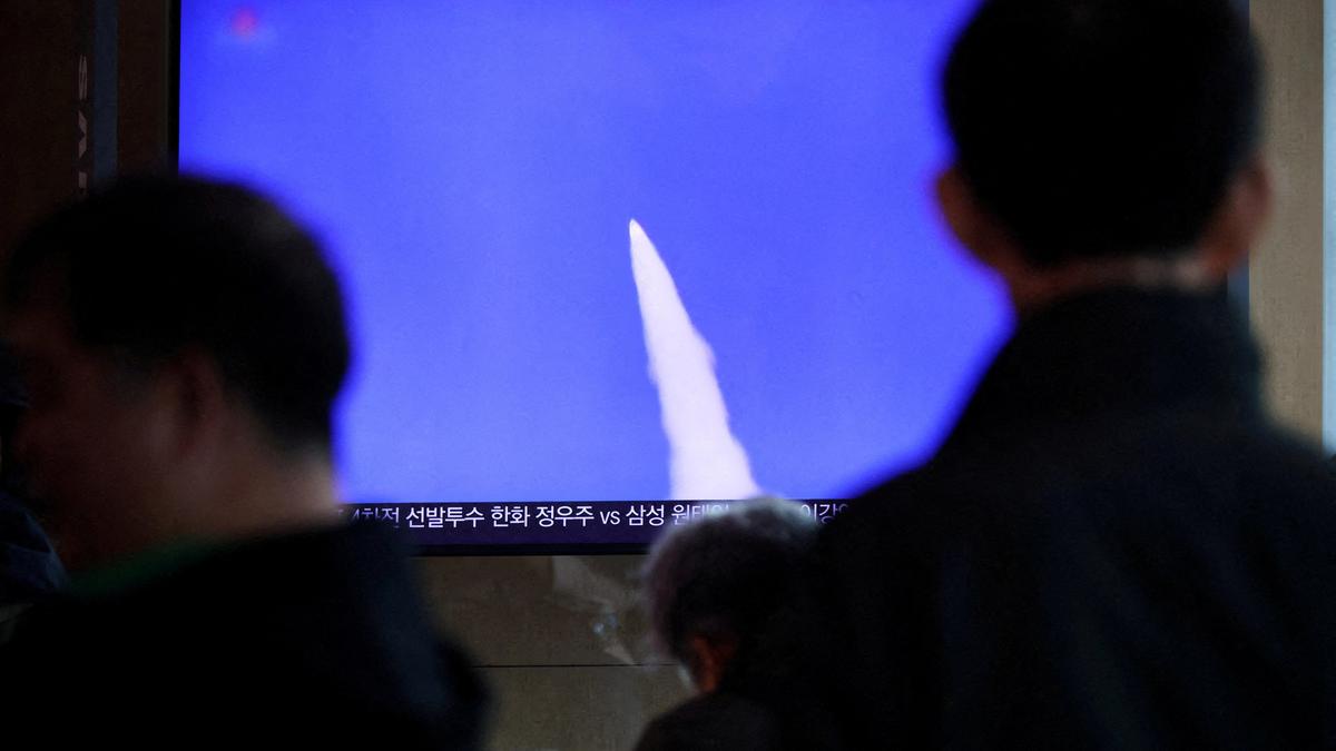 2025 10 22t034807z 593835639 rc2pghafg7wy rtrmadp 3 northkorea missiles.jpg