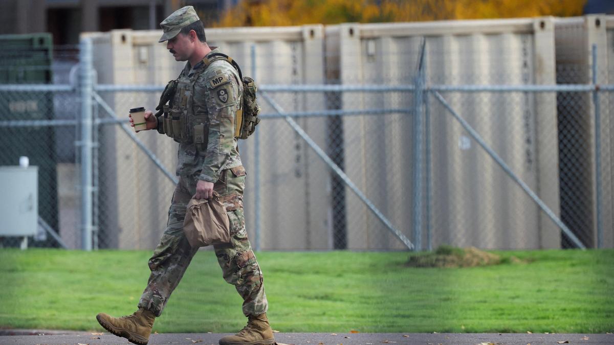 2025 10 22t220645z 972687776 rc29hhahvqto rtrmadp 3 usa trump portland.jpg